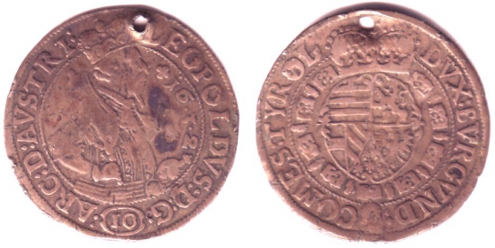 Österreich - Haus Habsburg - 1632 - Leopold V. (1619-1632) - 10 Kreuzer - s - Loch