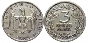 Weimarer Republik - 1932 D - 3 Mark mit Eichenlaub - vz min. RF